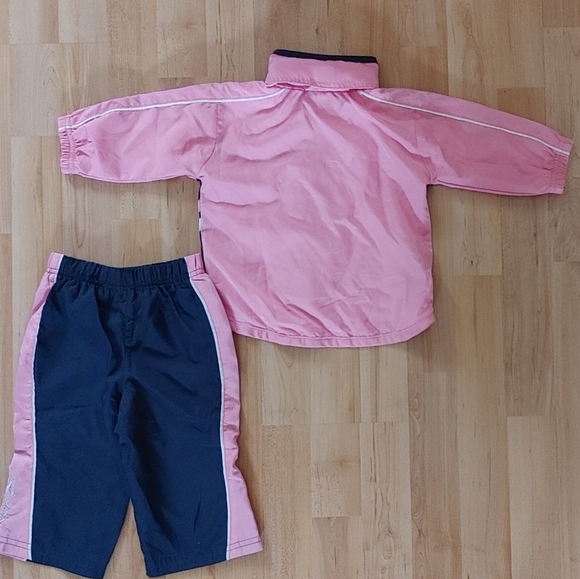 Toddler Girls Reebok 2 Piece Set Jacket & Pants size 12 months - Picture 6 of 8